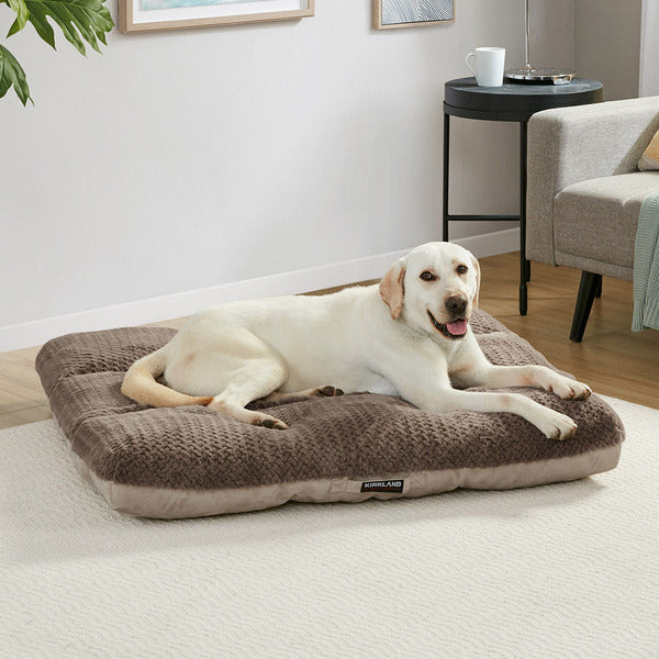 Kirkland Signature Tufted Napper Pet Bed, 42" x 42"