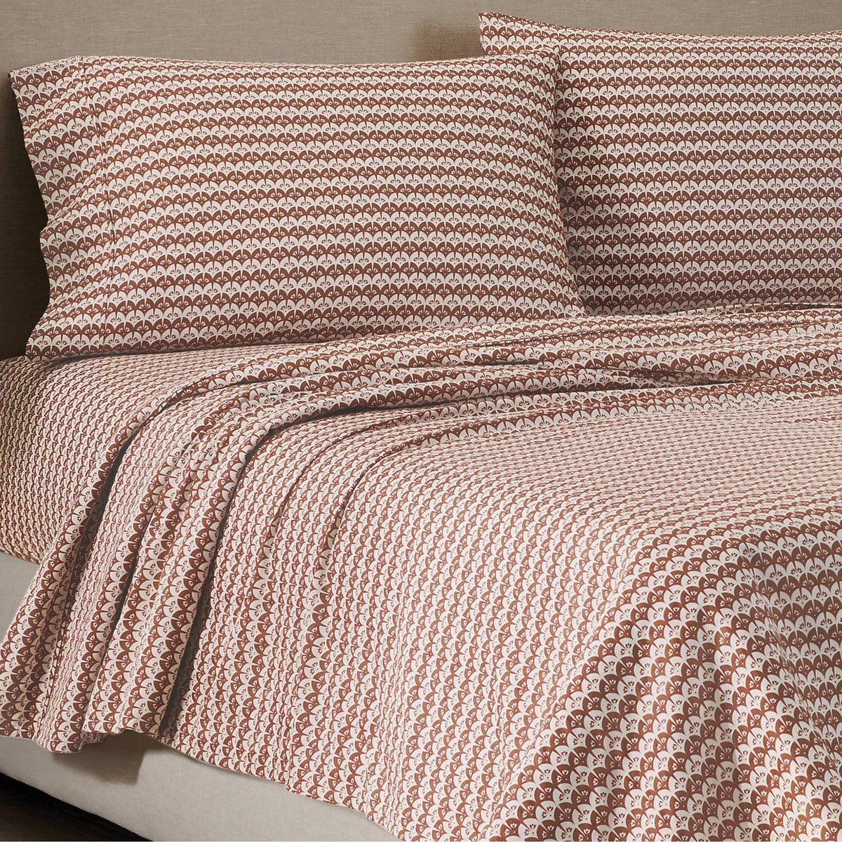 Jeremiah Brent Home Queen Cotton Sateen Sheet Set Clay Scallop Geo