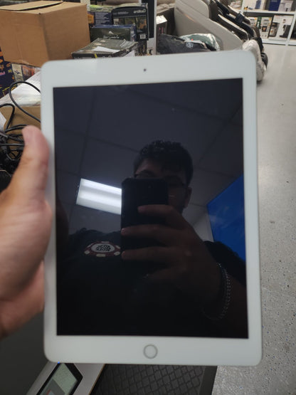 Apple ipad 6th gen