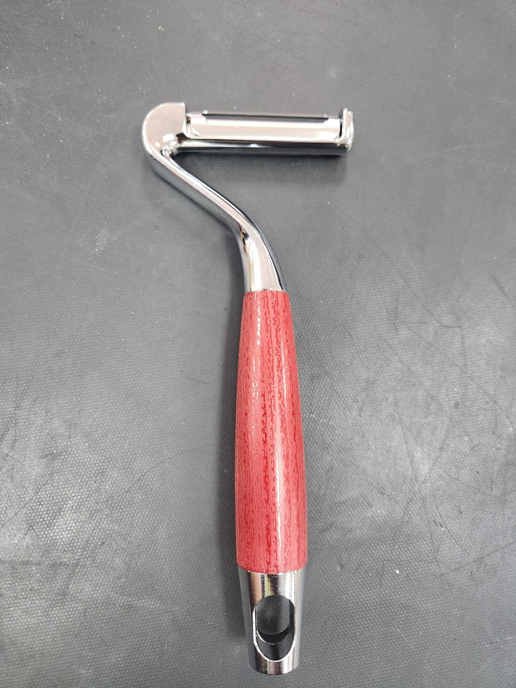 Vegetable Peeler (Right hand)