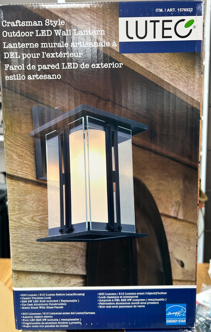 Lutec Craftsman Style Outdoor LED Coach Light