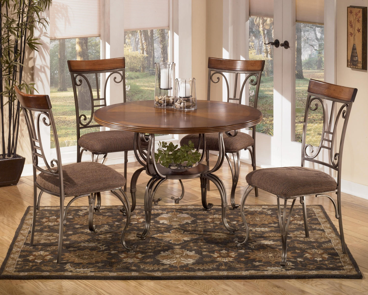 Signature Design by Ashley Essex Dining Table